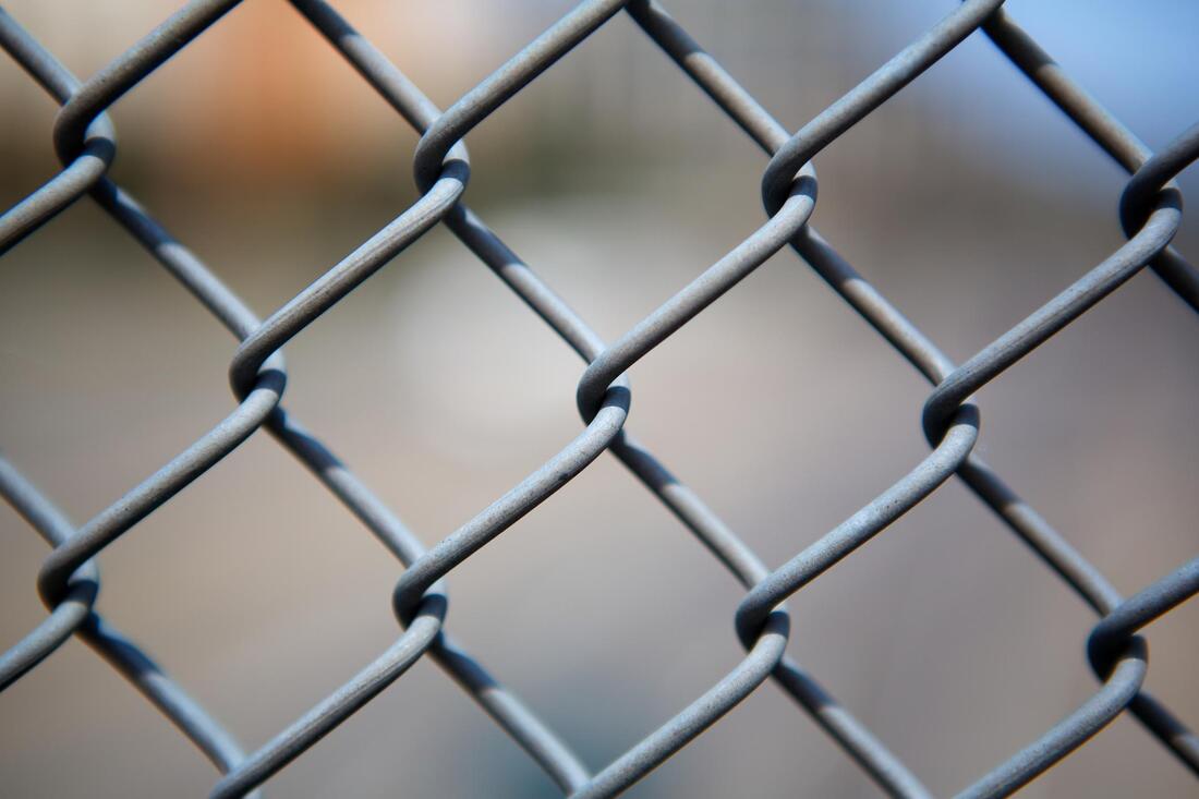 a metal chainlink fence