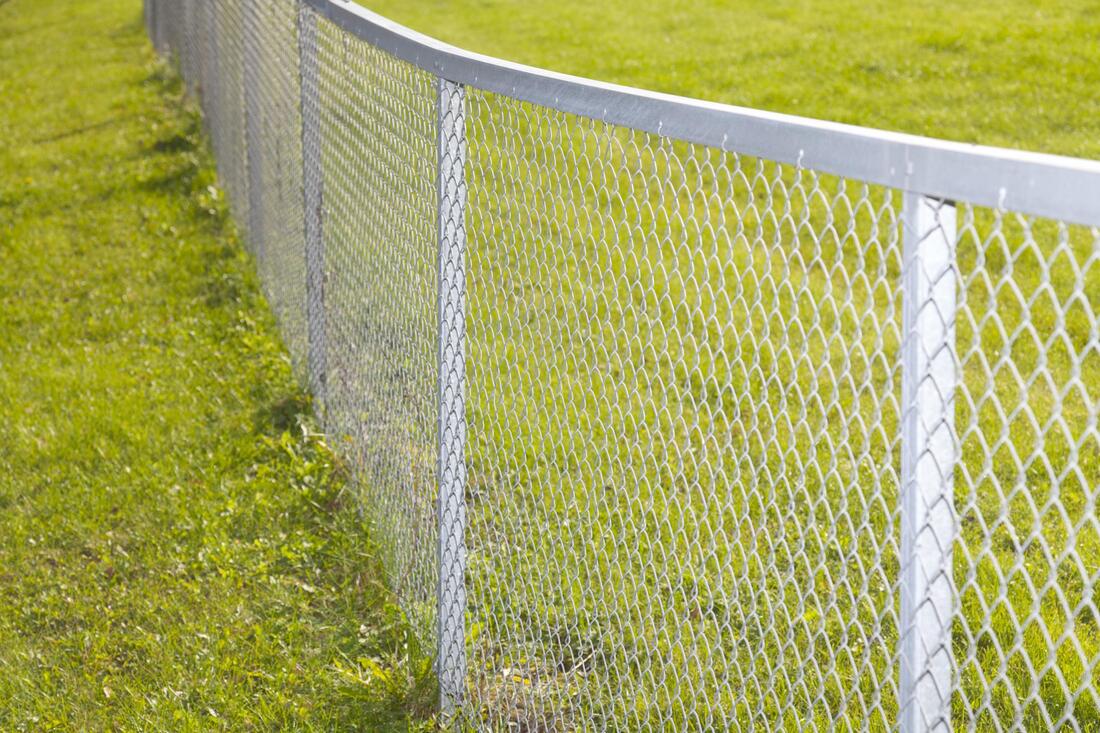 a yard chainlink fence